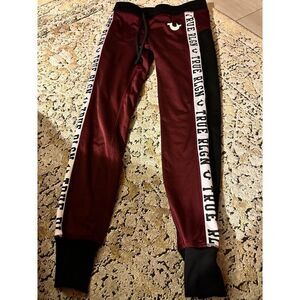 True, religion, jogger pants